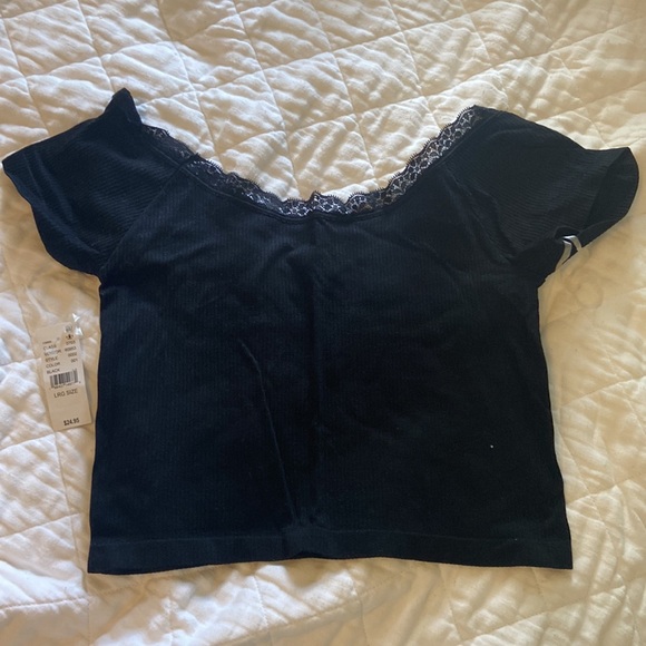 PACSUN Contour Lace V-Neck Off-The-Shoulder Top
Black large - Picture 3 of 4